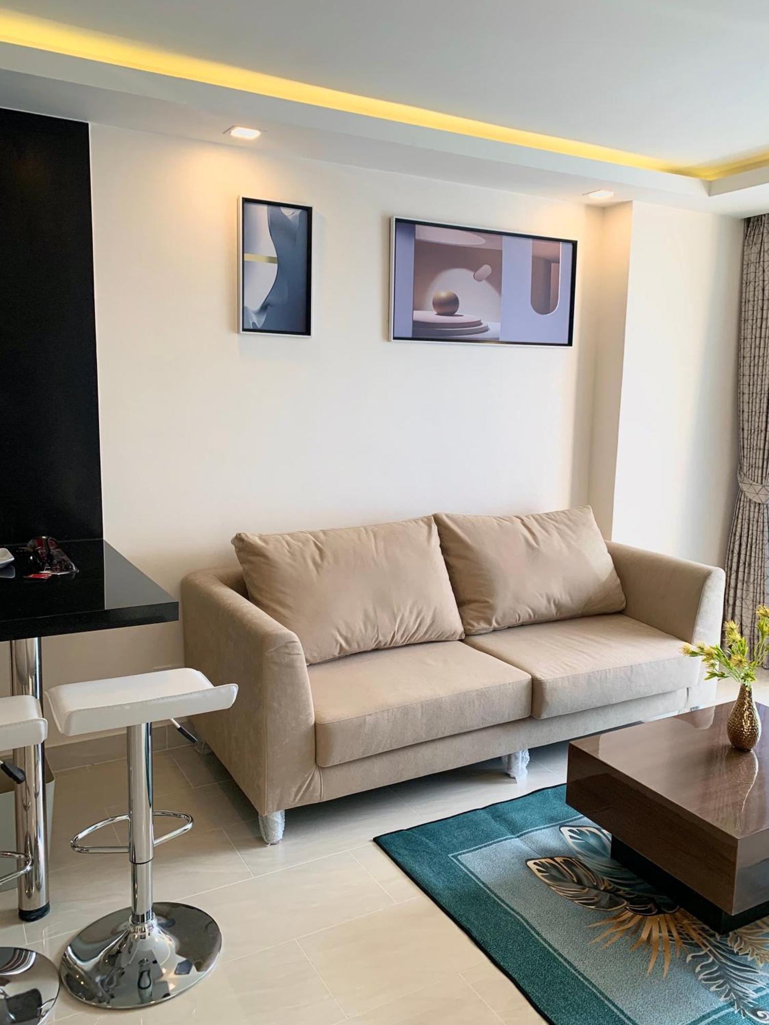 Centara Avenue Residence By Daisy Pattaya 1 Exterior photo