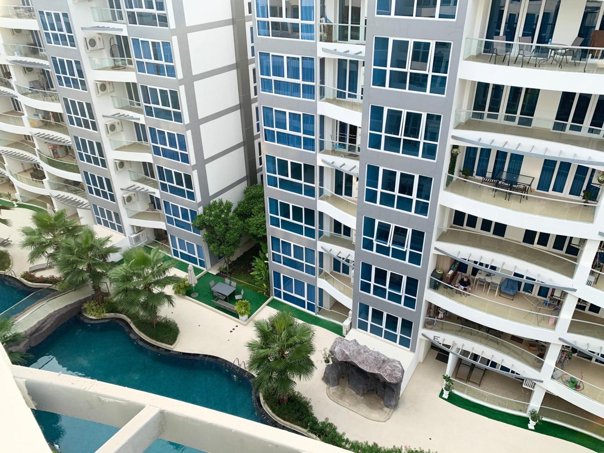 Centara Avenue Residence By Daisy Pattaya 1 Exterior photo